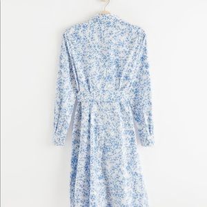 Shirt dress with tie belt